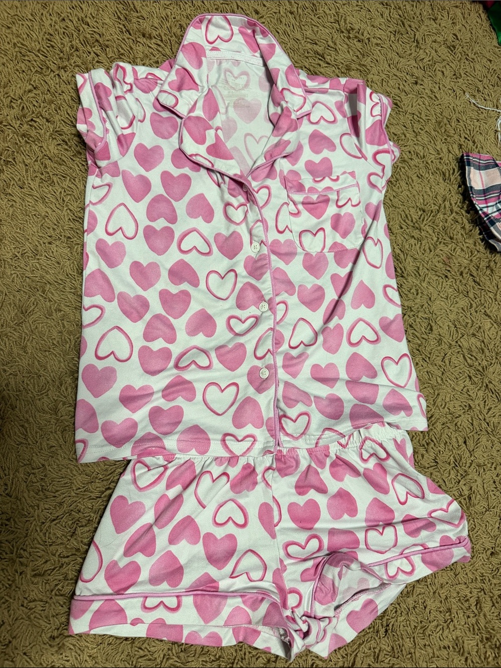 Tahari White and Pink Heart-Print Short Pajama Set